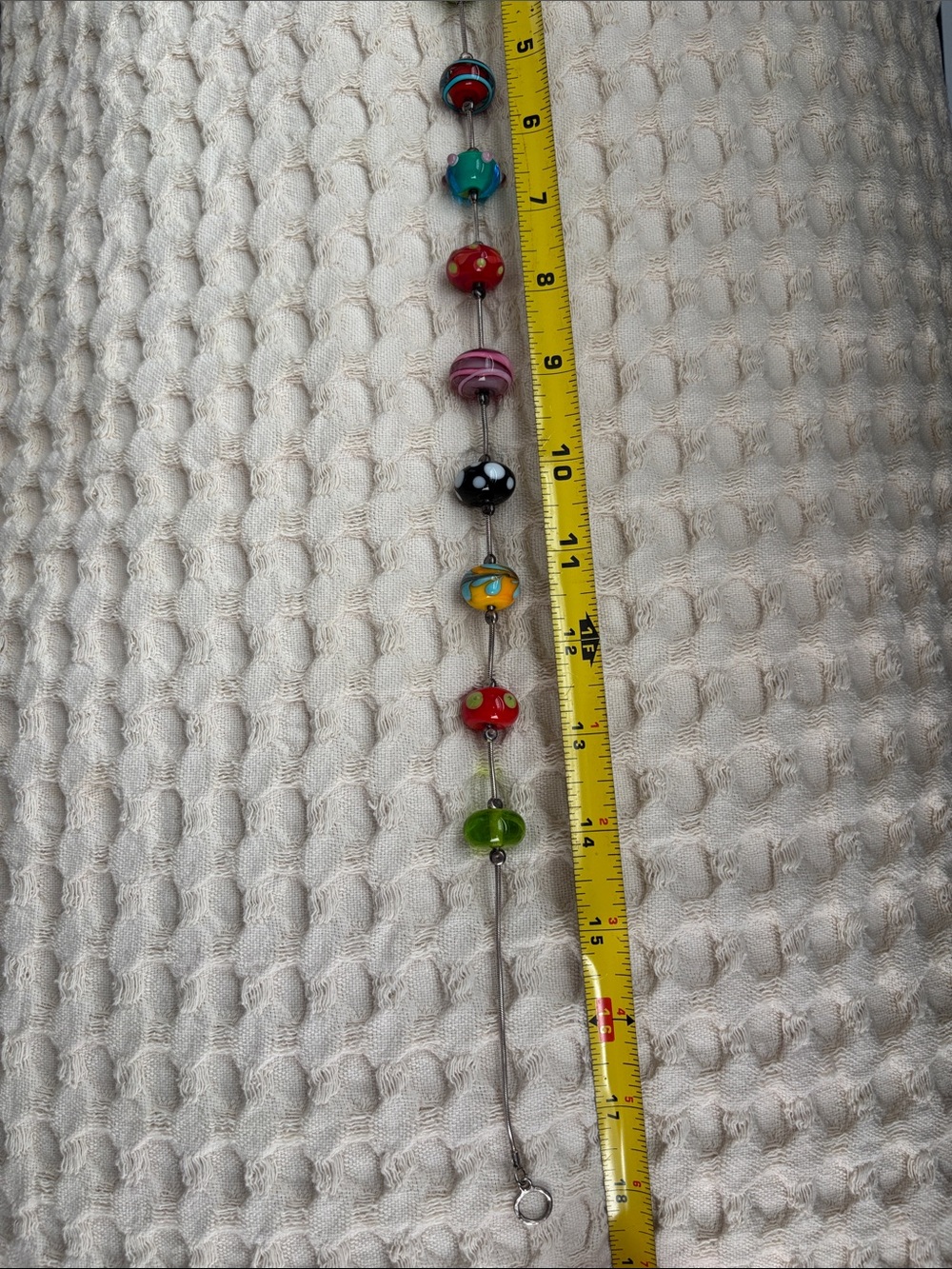 Vintage necklace w/ glass beads - Picture 4 of 9
